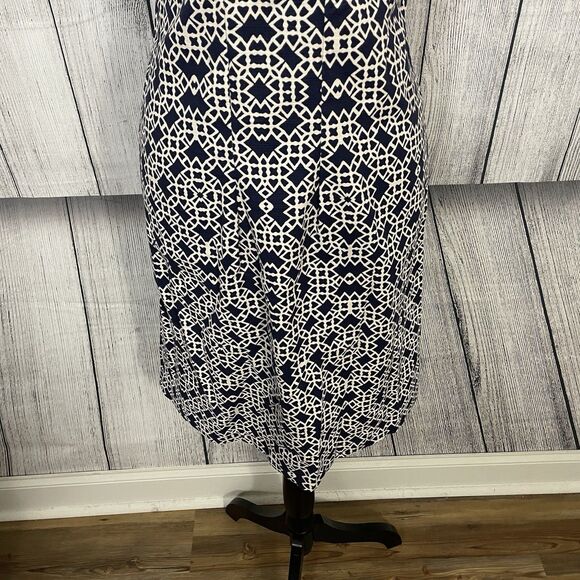 Eliza J Woman's Size 6 Blue and White Sleeveless Shift Dress Y2K - Picture 4 of 10